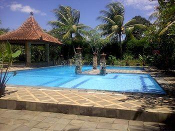 Desa Gumati Sentul 3*