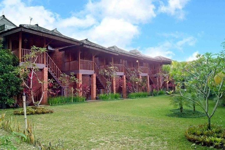 Desa Gumati Sentul 3*
