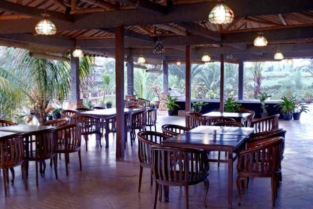 Desa Gumati Sentul Hotel 3*