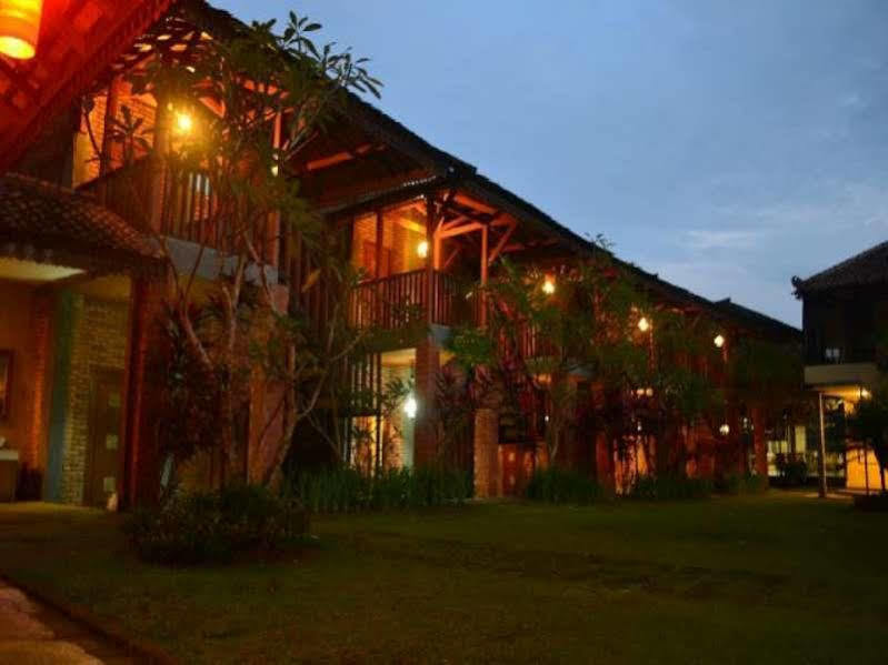 Desa Gumati Sentul Hotel