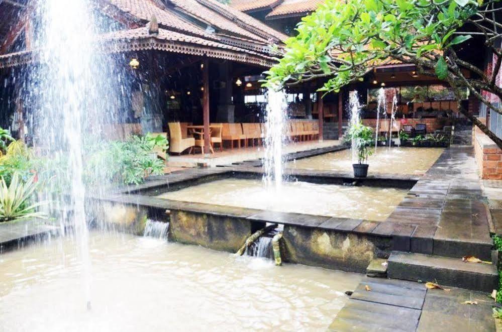 Desa Gumati Sentul Hotel
