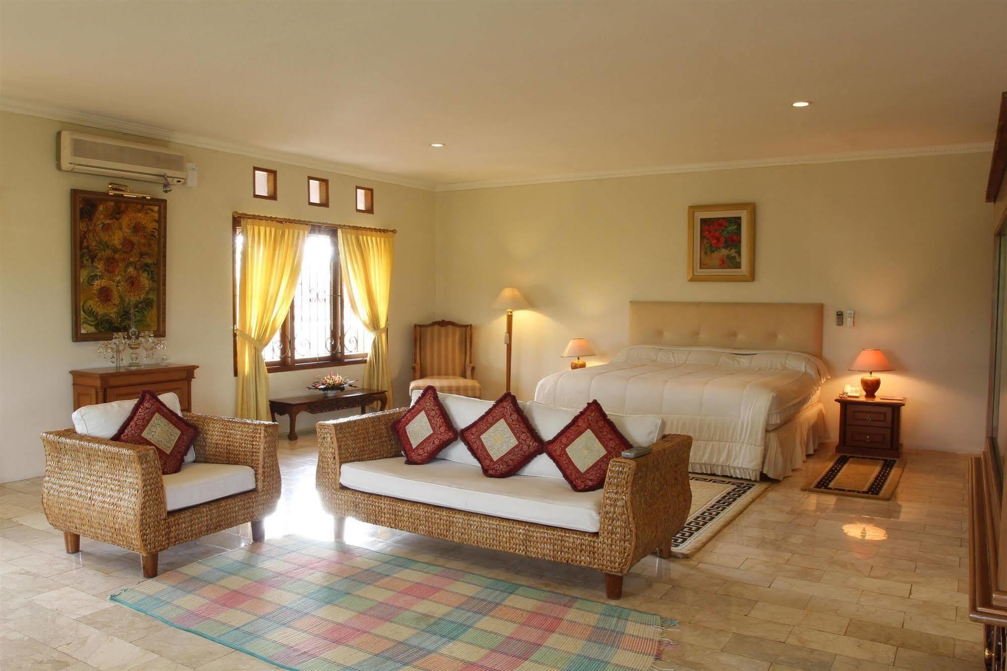 Desa Gumati Sentul Hotel Bogor